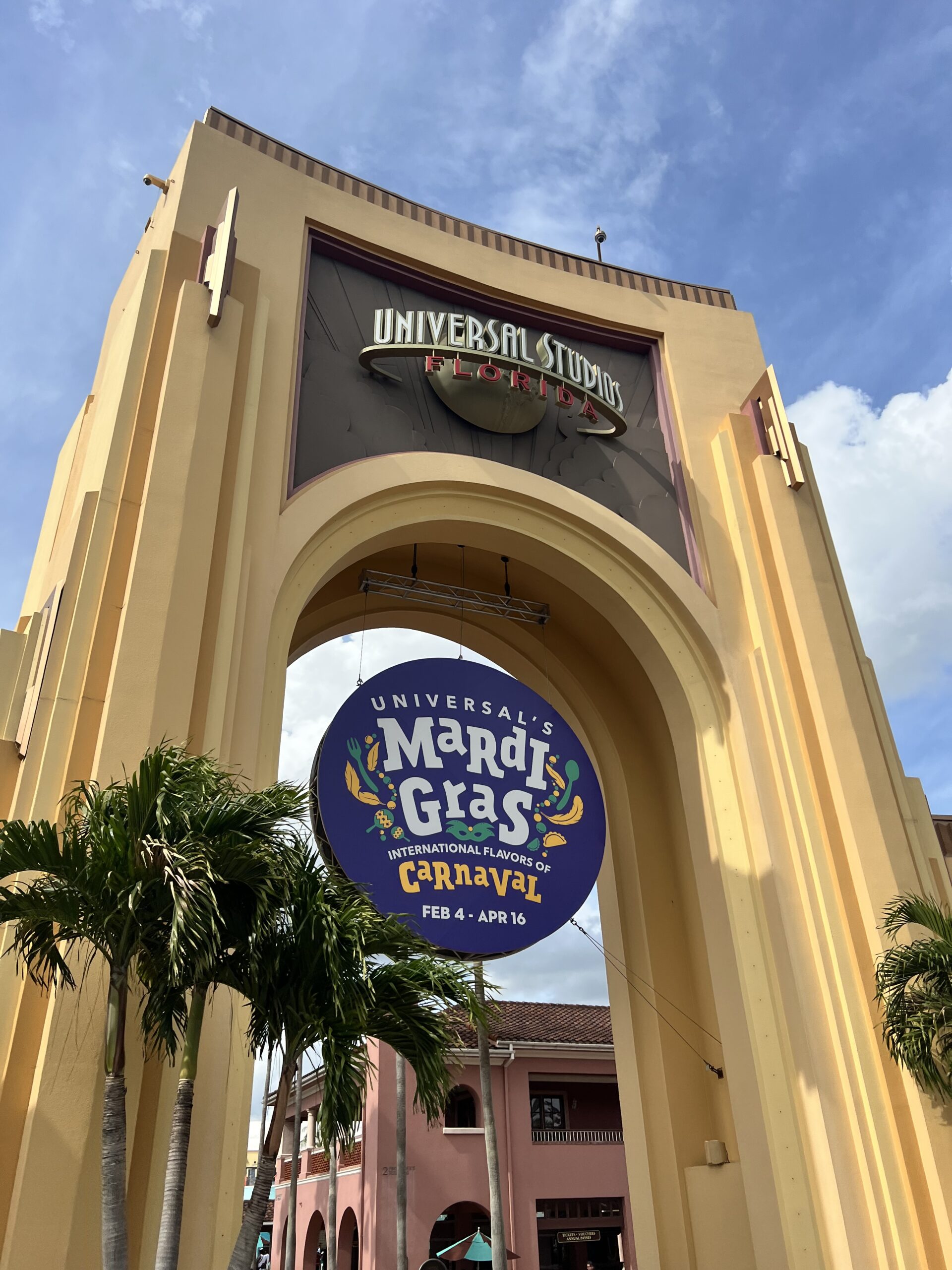 Your Guide to Mardi Gras at Universal Orlando Resort for Families