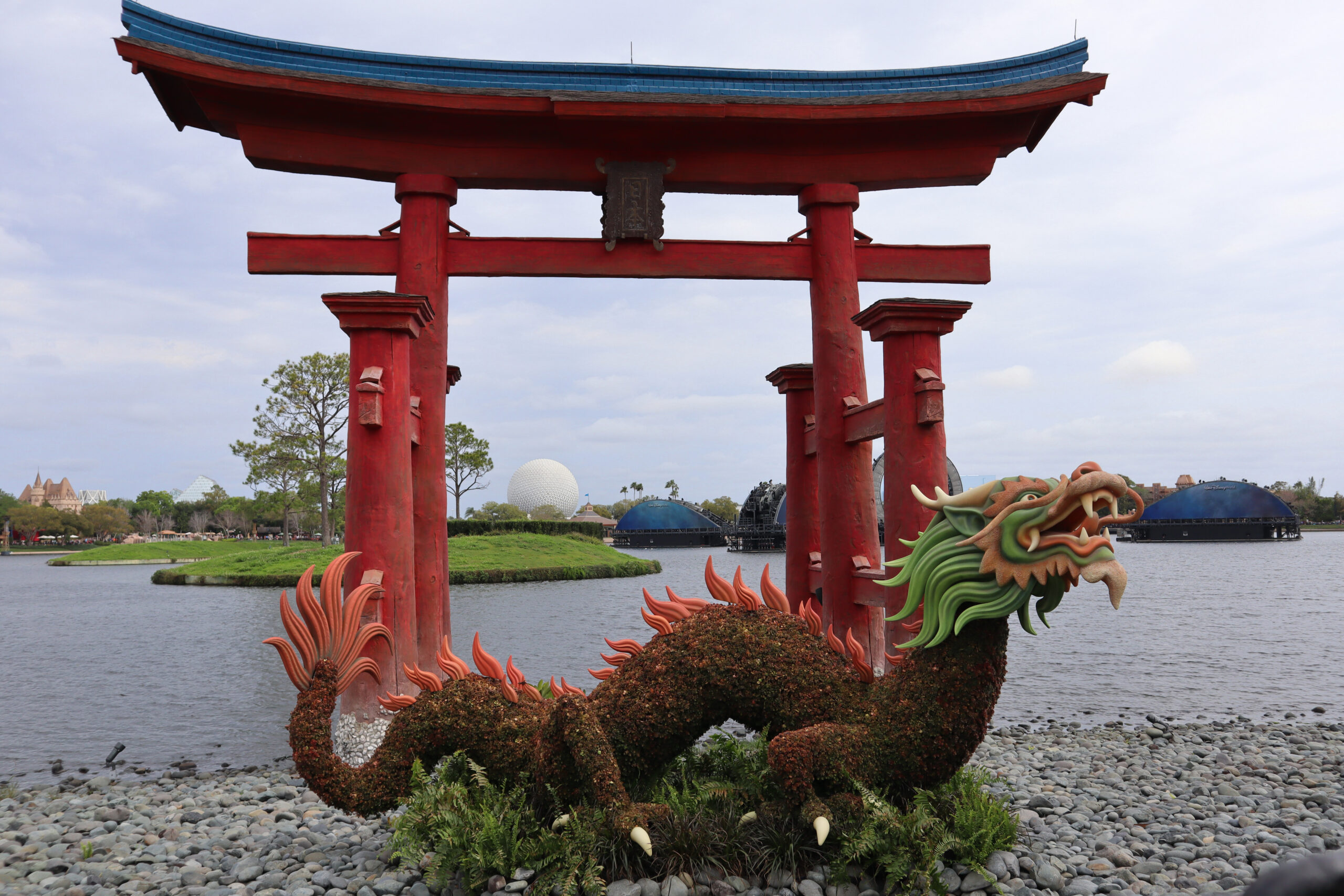 When Is the EPCOT International Flower & Garden Festival?