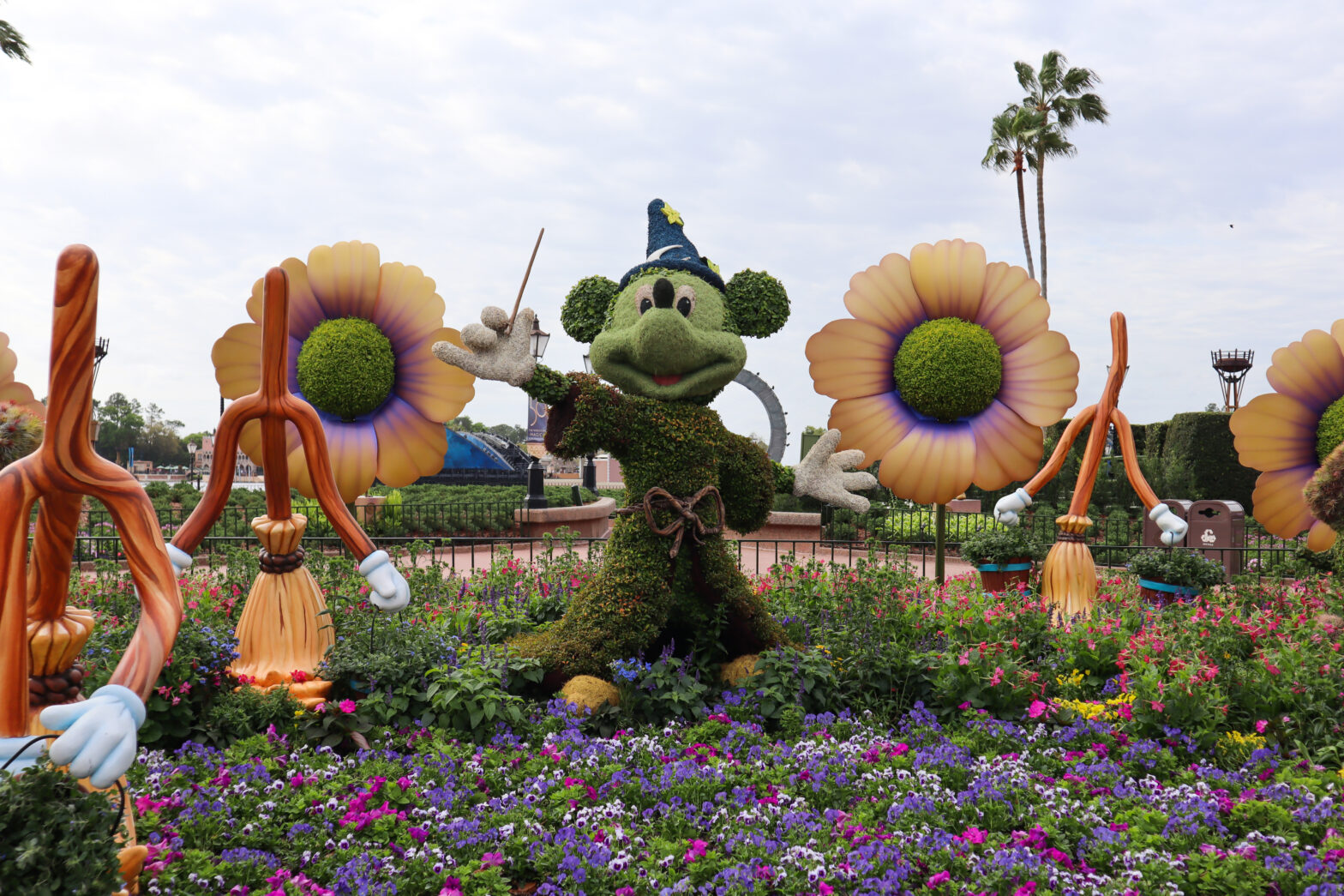 Your Guide to the EPCOT International Flower & Garden Festival